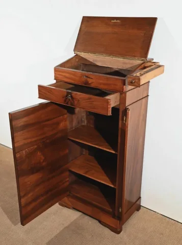 CARTONNIER MET SCHRIJFHELLING BOVENKANT