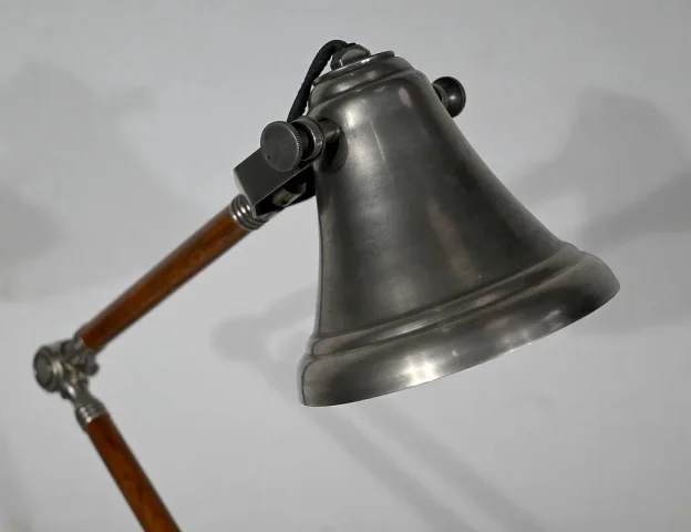 Lampe à Bras Articulé en Métal et Bois – 1920