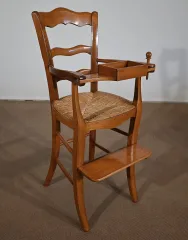 Hochstuhl aus Kirschholz