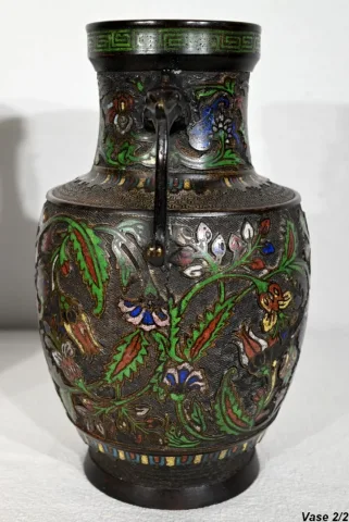 Paire de Vases en Bronze, Chine – Fin XIXe