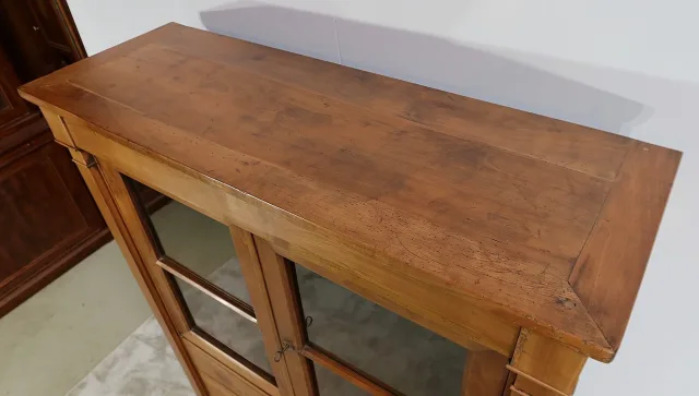 Commode Vitrine de Propriété en Merisier Massif, époque Empire – Début XIXe