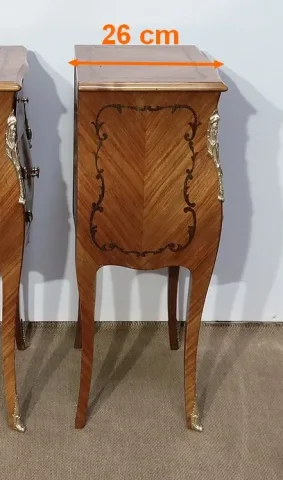 PAREJA DE MESITAS DE NOCHE ESTILO LUIS XV