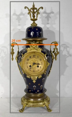 Importante Garniture de Cheminée en Bronze Doré – Fin XIXe