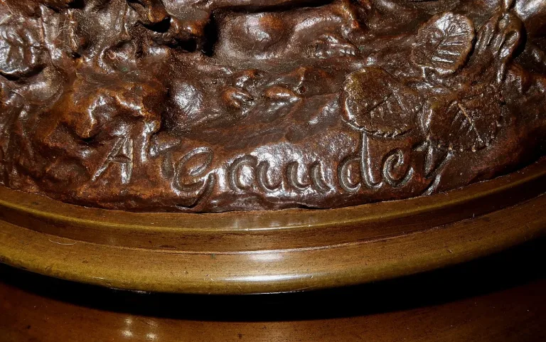 BRONZESKULPTUR von A. GAUDEZ