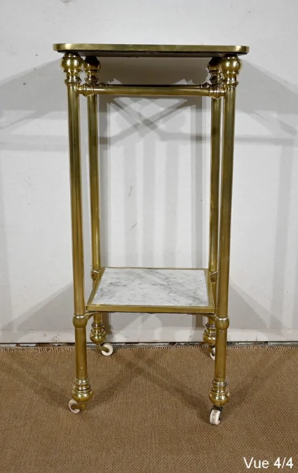 OCCASIONAL TABLE