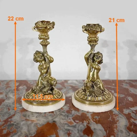 Paire de Bougeoirs en Bronze doré, époque Napoléon III – Milieu XIXe