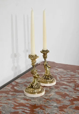 Paire de Bougeoirs en Bronze doré, époque Napoléon III – Milieu XIXe