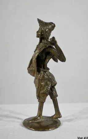 BRONZESKULPTUR
