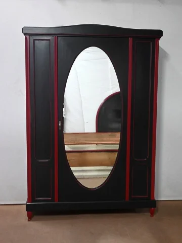 BEDROOM SUITE