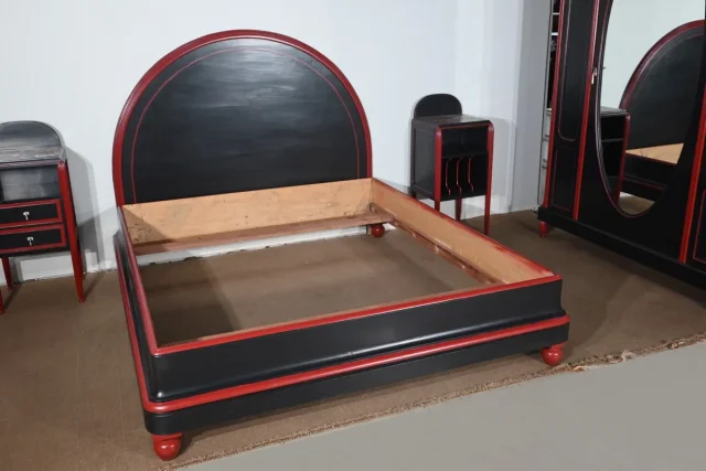BEDROOM SUITE
