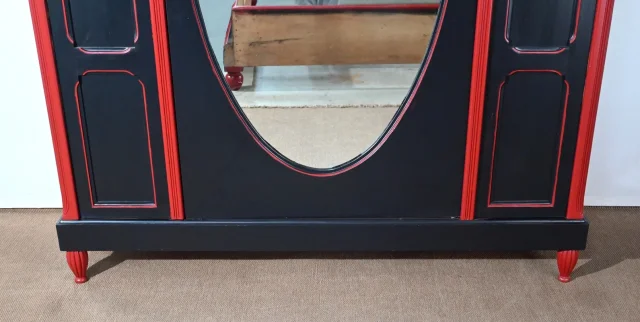 BEDROOM SUITE