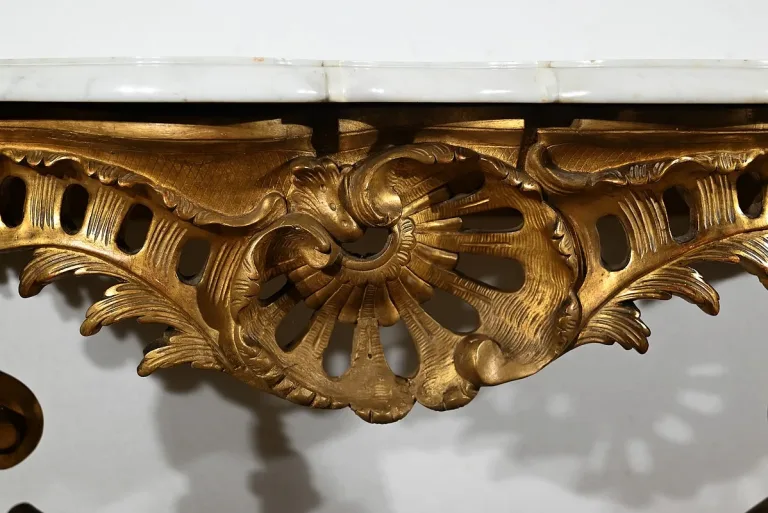 KONSOLENTISCH IM LOUIS XV-STIL