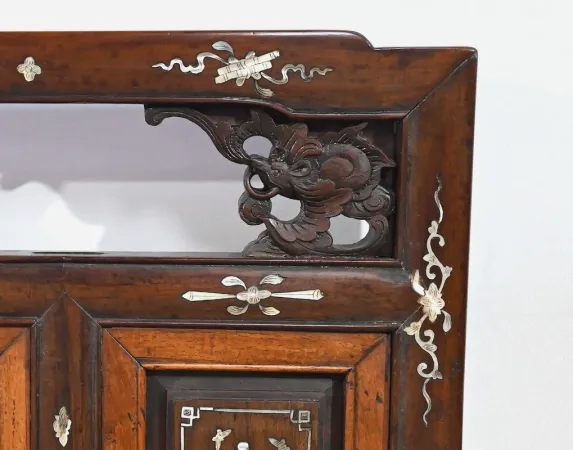 Petite Banquette Indochinoise en Palissandre – Fin XIXe