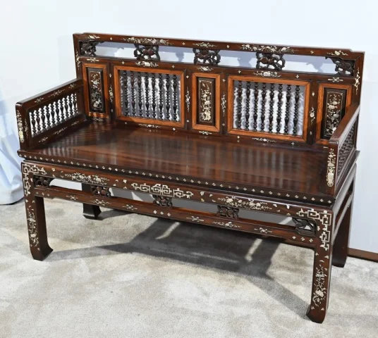 Petite Banquette Indochinoise en Palissandre – Fin XIXe