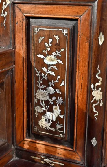 Petite Banquette Indochinoise en Palissandre – Fin XIXe