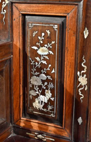 Petite Banquette Indochinoise en Palissandre – Fin XIXe