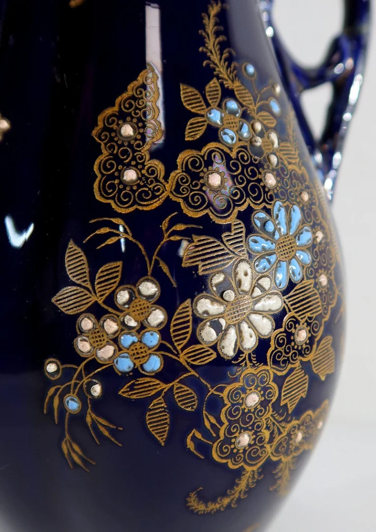 Vase en Faïence Bleu Nuit, « Fives Lille » - Début XXe