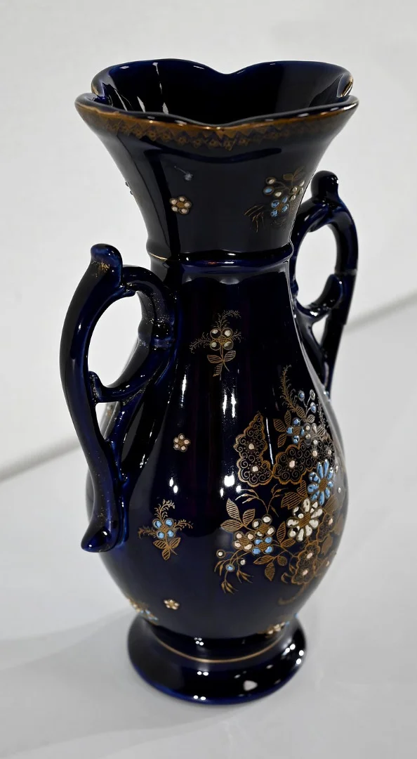 Vase en Faïence Bleu Nuit, « Fives Lille » - Début XXe