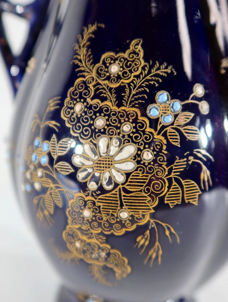 Vase en Faïence Bleu Nuit, « Fives Lille » - Début XXe