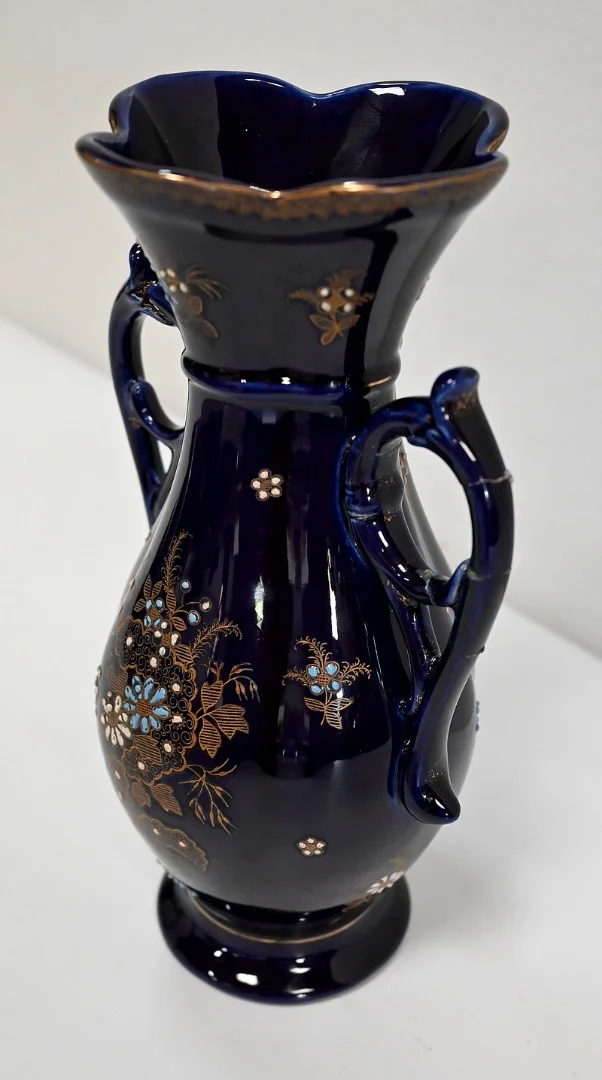 Vase en Faïence Bleu Nuit, « Fives Lille » - Début XXe