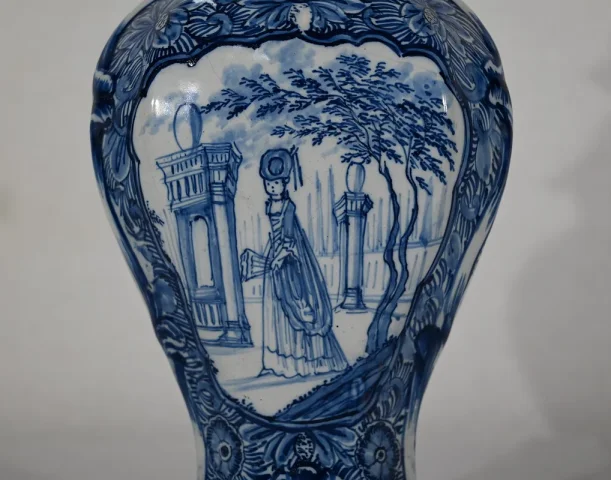 PAIR OF DELFT STYLE VASES