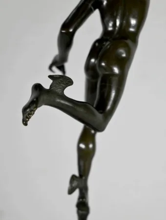 BRONZESTATUETTE nach J. DE BOLOGNE