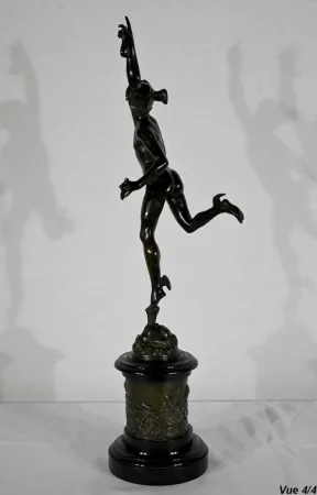 BRONZESTATUETTE nach J. DE BOLOGNE