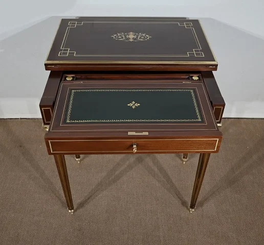 TAVOLO IN STILE LOUIS XVI