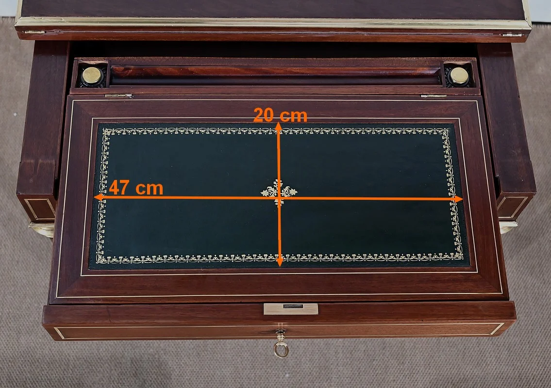 Petite Table à Système, style Louis XVI – 2ème partie XIXe