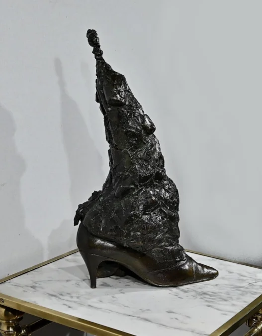 BRONZE SCULPTURE signed M. NOBLE