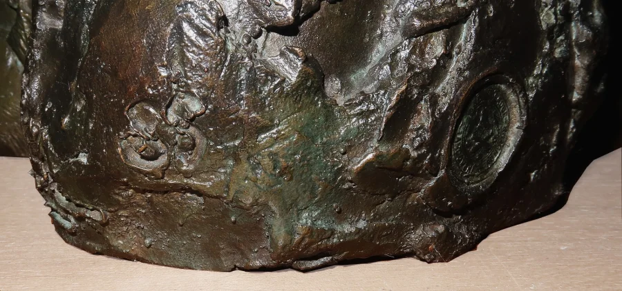 BRONZE SCULPTURE signed M. NOBLE