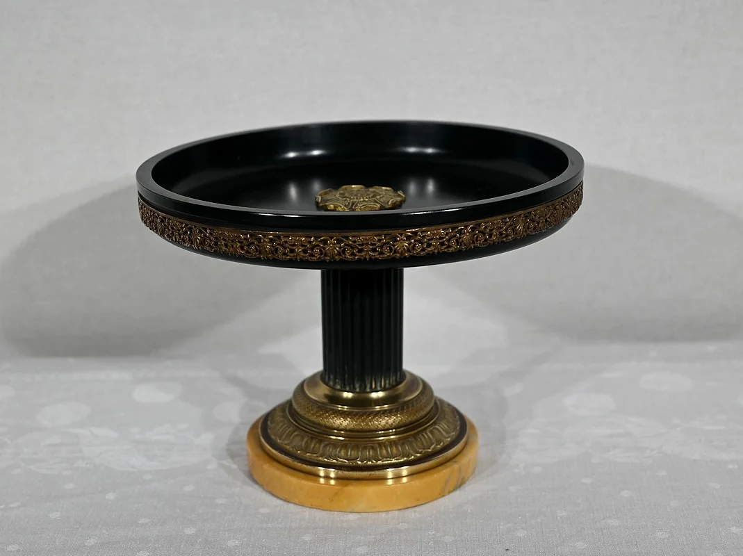 PIATTO A PIEDISTALLO DEL PERIODO DI NAPOLEONE III