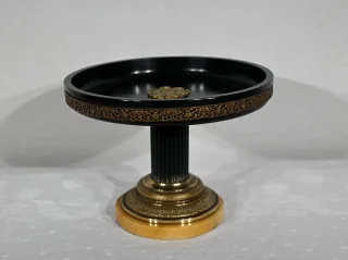 ナポレオン 3 世時代の台座皿