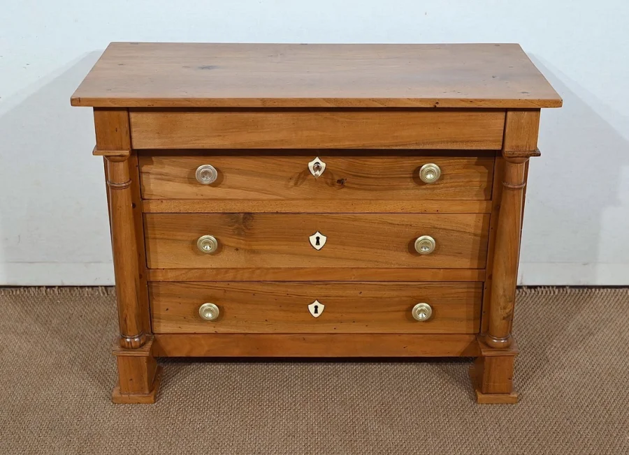 Commode de Maîtrise en Noyer massif, époque Empire – Début XIXe