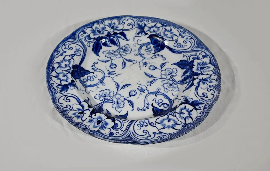 CREIL & MONTEREAU FAIENCE-TELLER