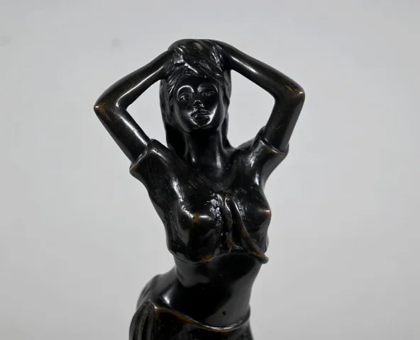 BAILARINA DE BRONCE