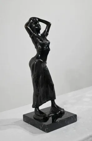 BRONZE-TÄNZER