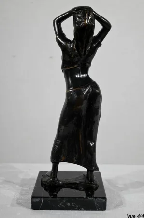 BRONZE-TÄNZER