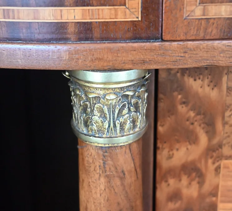 MAHOGANUY-SCHRANK IM LOUIS XVI-STIL