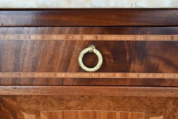 Petit Meuble en Acajou, style Louis XVI – 1930