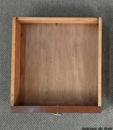 Petit Meuble en Acajou, style Louis XVI – 1930