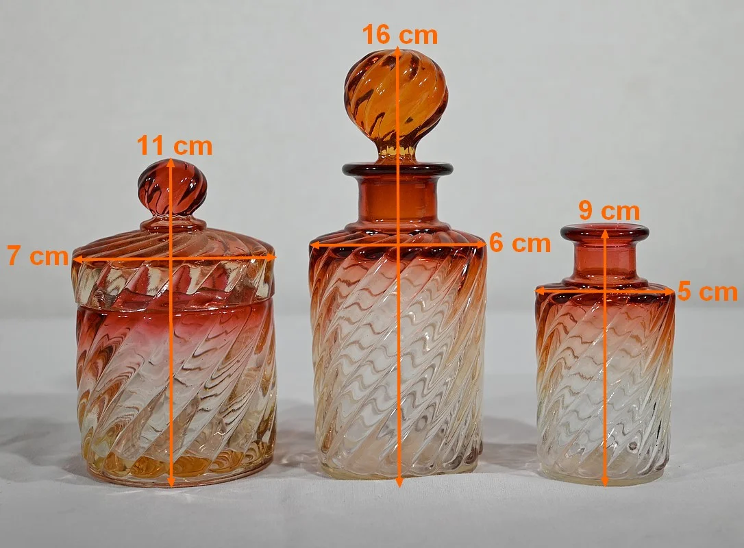 JUEGO DE TOCADOR DE BACCARAT