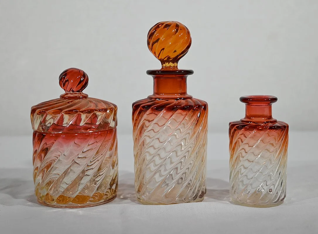 JUEGO DE TOCADOR DE BACCARAT