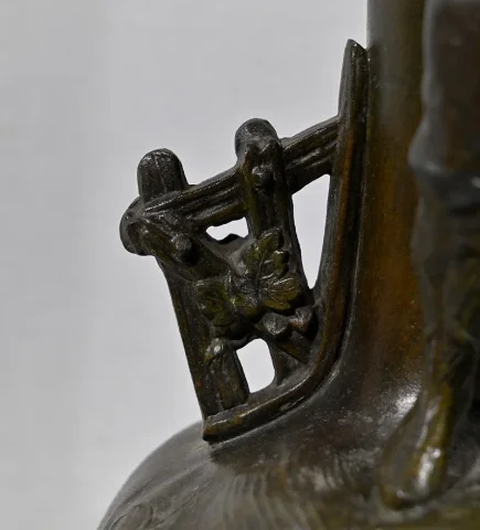 Paire de Vases en Régule « Enfants musiciens », d’après A. Moreau – Fin XIXe