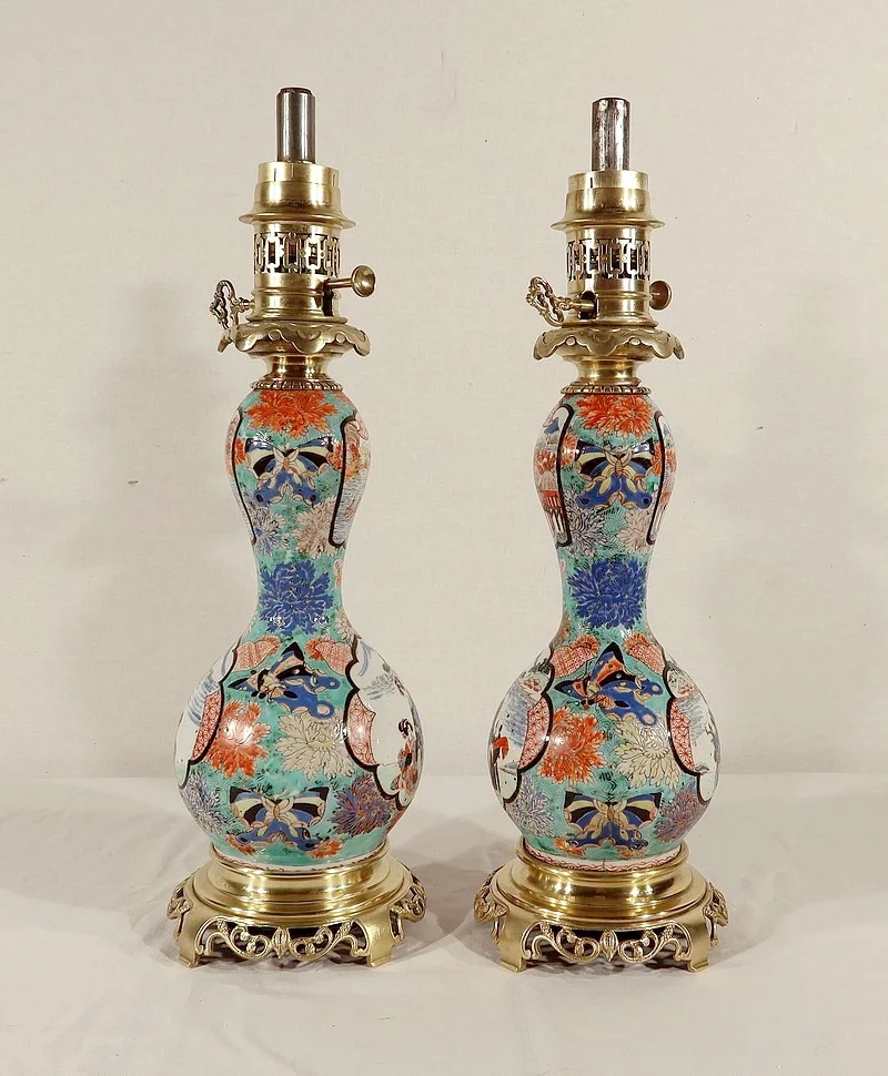 PAIR OF NAPOLEON III PERIOD PETROL LAMPS