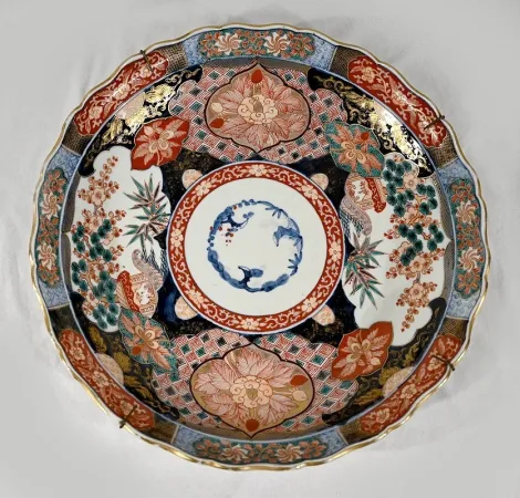 Plat Japonais en Porcelaine d'Arita - Fin XIXe