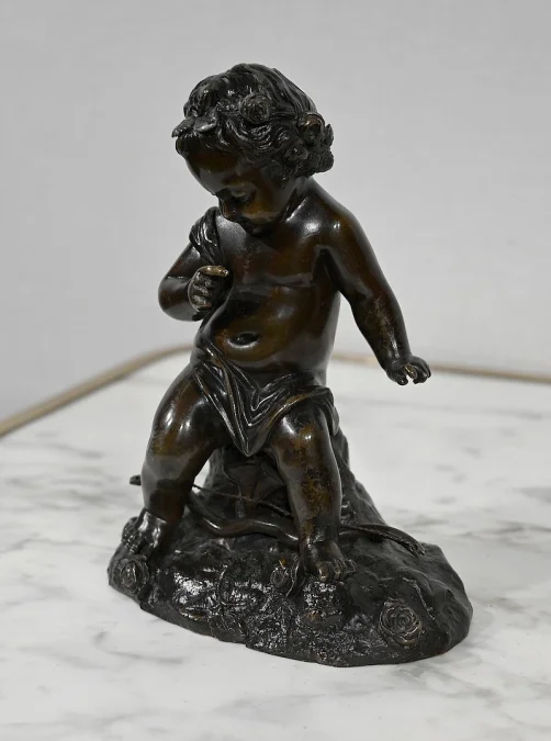 BRONZEFIGUR