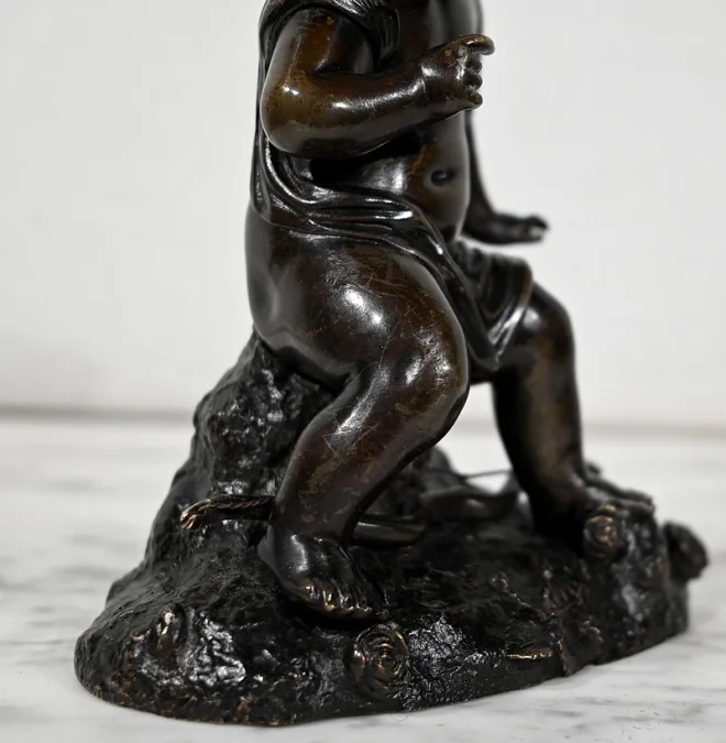 BRONZEFIGUR