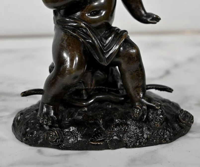 BRONZEFIGUR