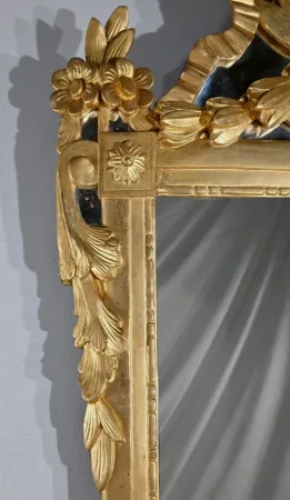 Miroir Rectangulaire en Bois Doré, style Louis XVI – Fin XIXe